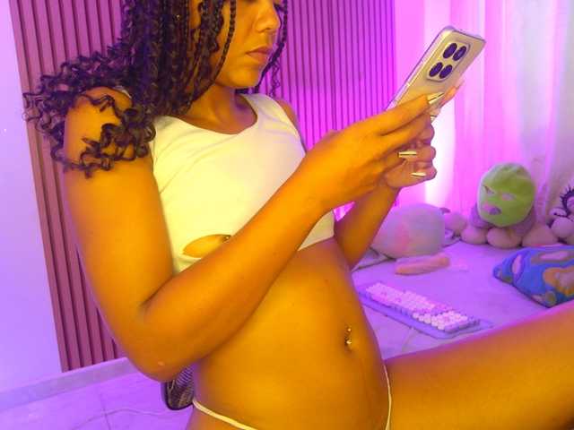 MalloryKim live cam on BongaCams