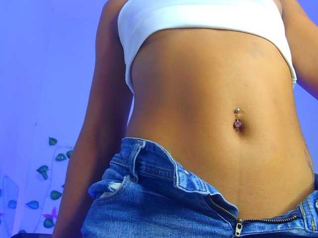 MalloryKim live cam on BongaCams