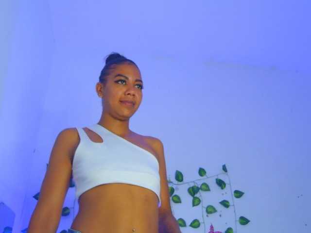 MalloryKim live cam on BongaCams