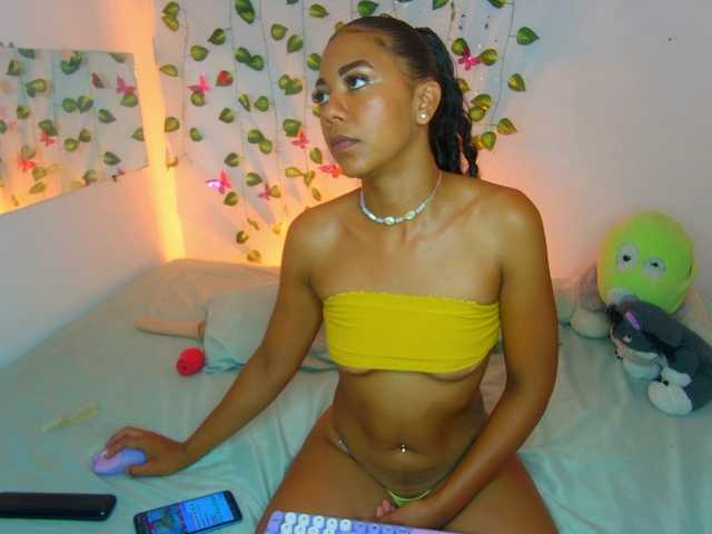 MalloryKim live webcam show