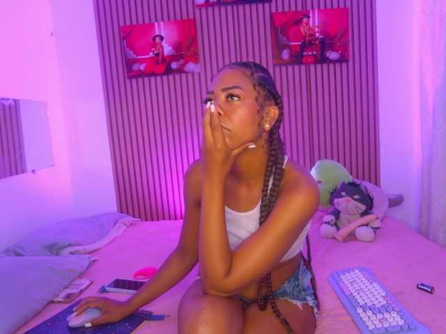 MalloryKim live cam on BongaCams