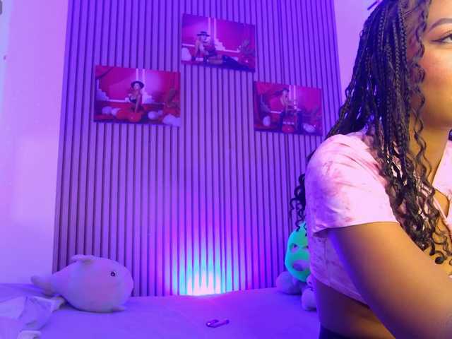 MalloryKim live cam on BongaCams