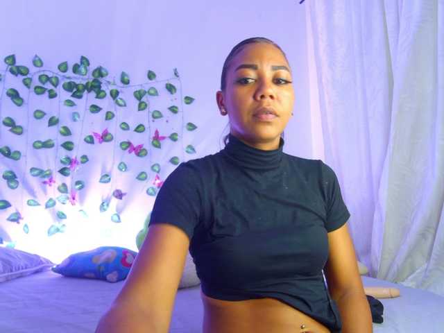 MalloryKim live cam on BongaCams