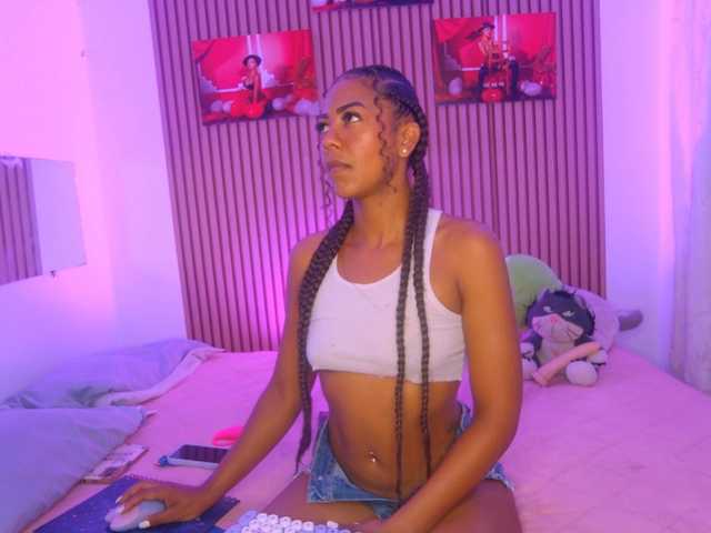 MalloryKim live cam on BongaCams