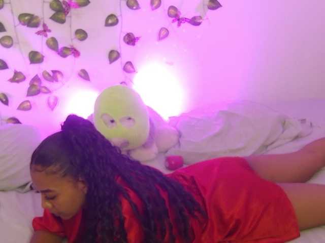 MalloryKim live cam on BongaCams