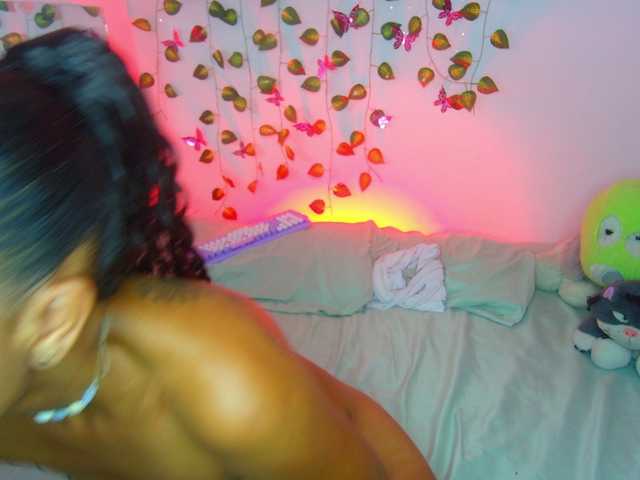 MalloryKim live cam on BongaCams