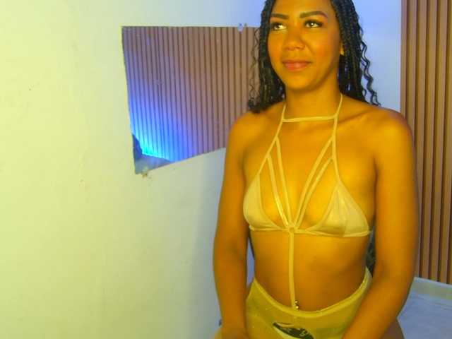 MalloryKim live cam on BongaCams