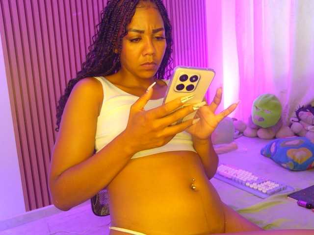 MalloryKim live cam on BongaCams