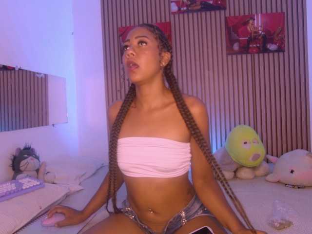 MalloryKim live cam on BongaCams