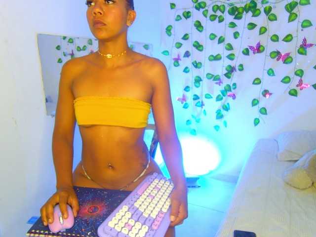 MalloryKim live cam on BongaCams
