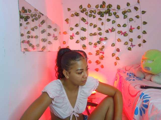 MalloryKim live cam on BongaCams