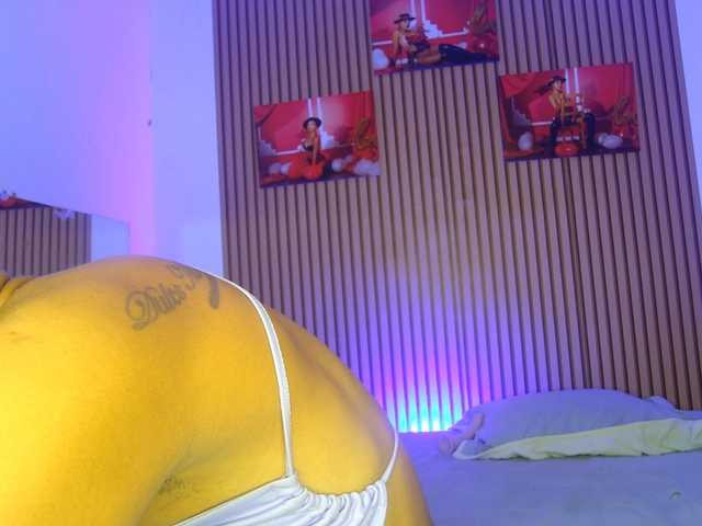 MalloryKim live cam on BongaCams