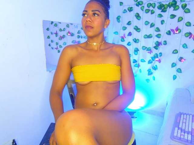 MalloryKim live cam on BongaCams