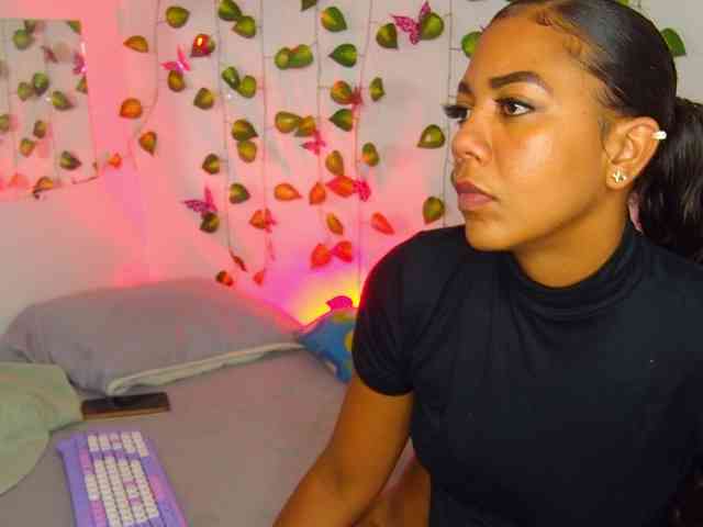MalloryKim webcam