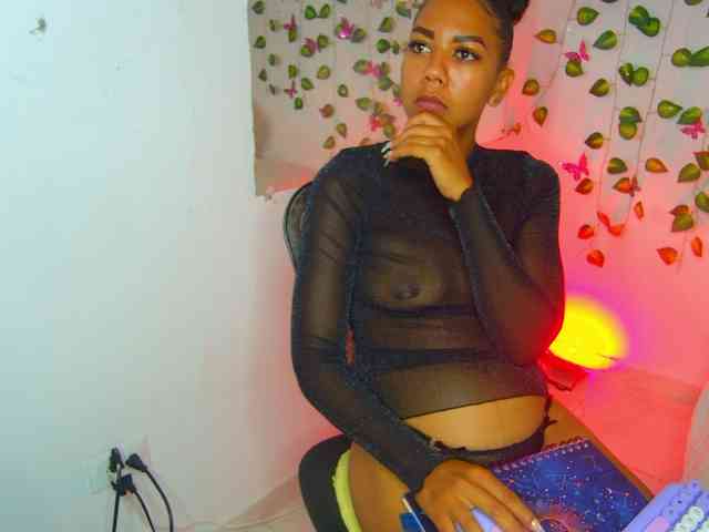 MalloryKim webcam