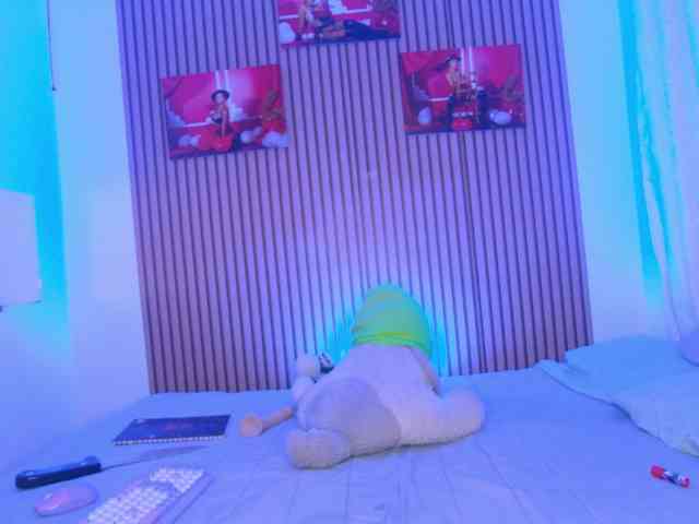 MalloryKim webcam
