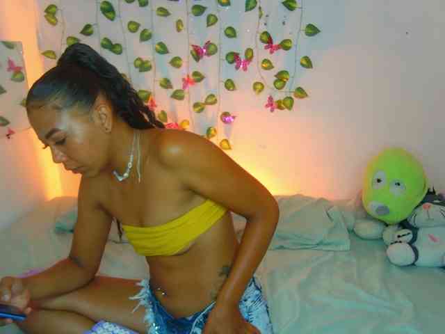 MalloryKim webcam