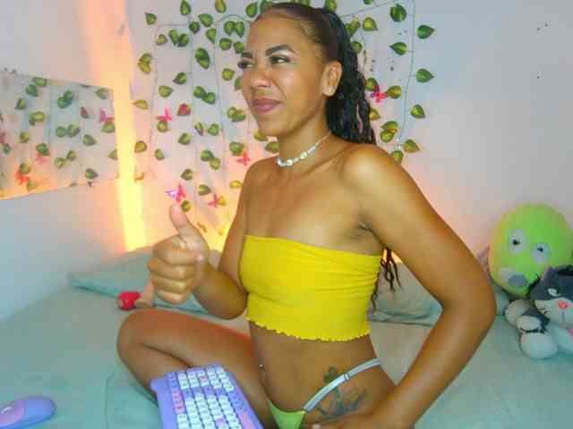 MalloryKim webcam
