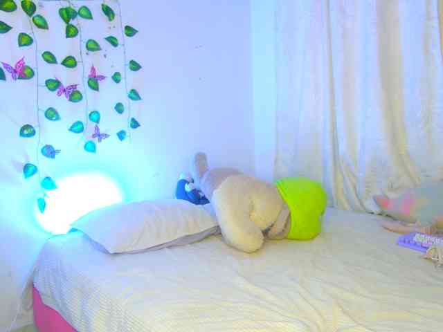 MalloryKim webcam