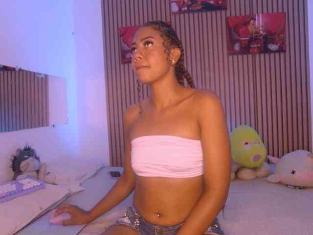 MalloryKim webcam