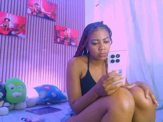 MalloryKim webcam