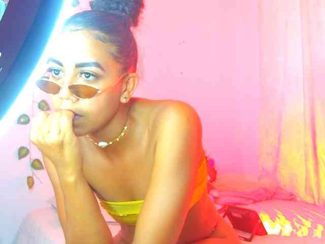 MalloryKim webcam