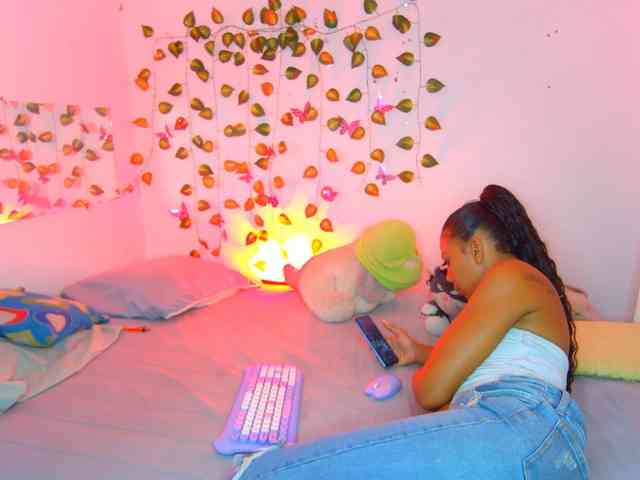 MalloryKim webcam