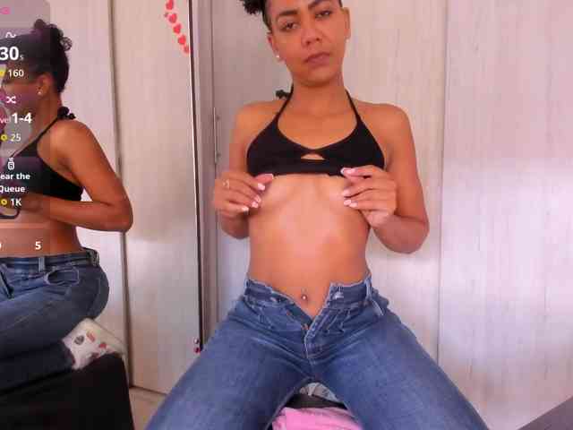 naked live chat MalloryKim