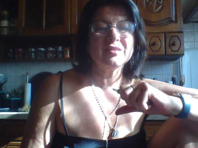 Fiona7 live cam on BongaCams