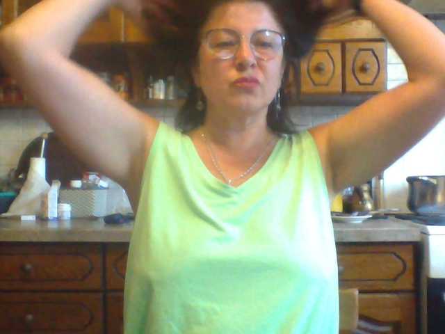 Fiona7 live cam on BongaCams