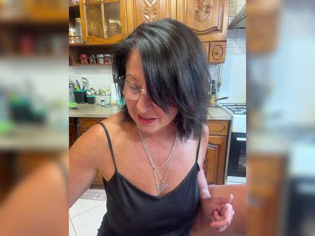 Fiona7 live cam on BongaCams