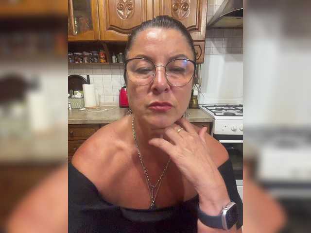 Fiona7 live cam on BongaCams