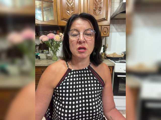 Fiona7 live cam on BongaCams