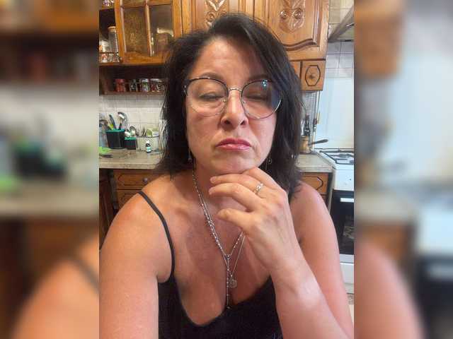 Fiona7 live cam on BongaCams