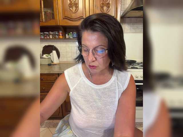 Fiona7 live cam on BongaCams