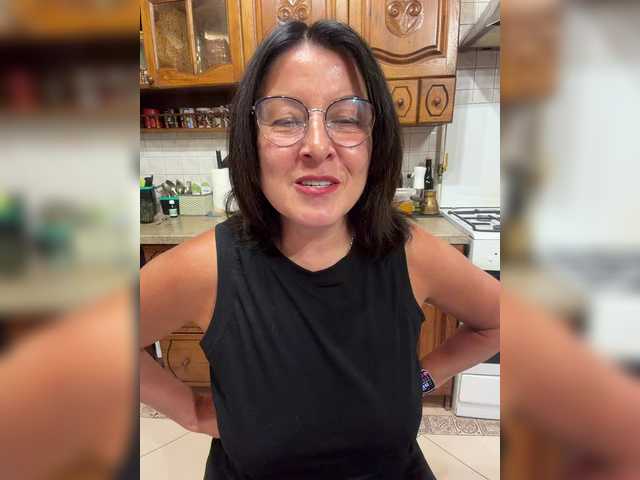 Fiona7 live cam on BongaCams