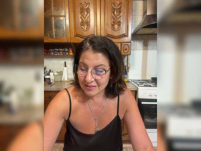 Fiona7 live cam on BongaCams