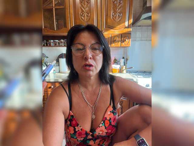 Fiona7 live cam on BongaCams