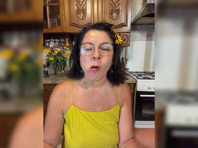 Fiona7 live webcam show