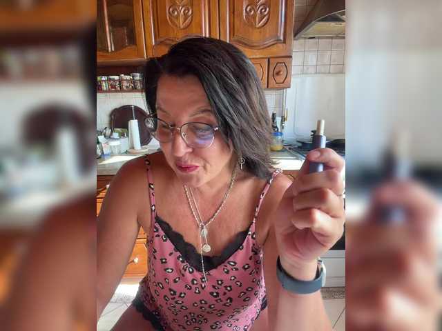 Fiona7 live cam on BongaCams