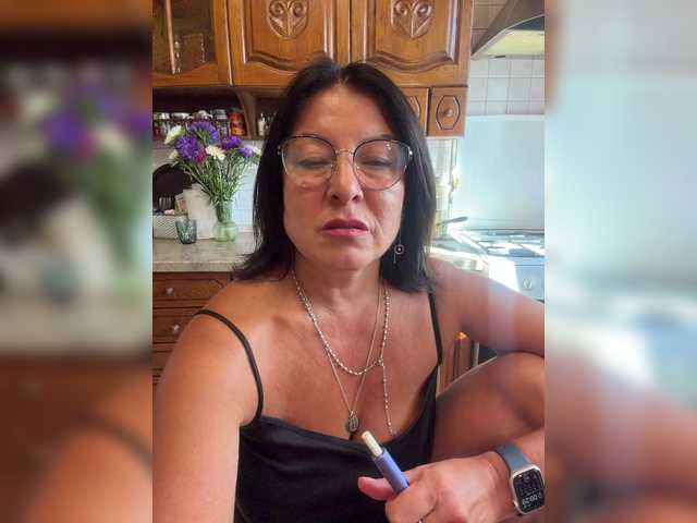 Fiona7 live cam on BongaCams