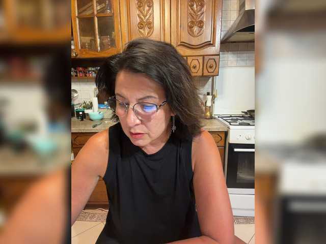 Fiona7 live cam on BongaCams