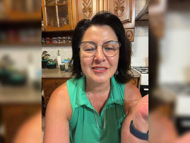 Fiona7 live cam on BongaCams