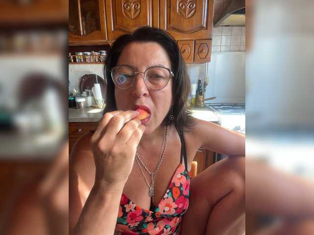 Fiona7 live cam on BongaCams