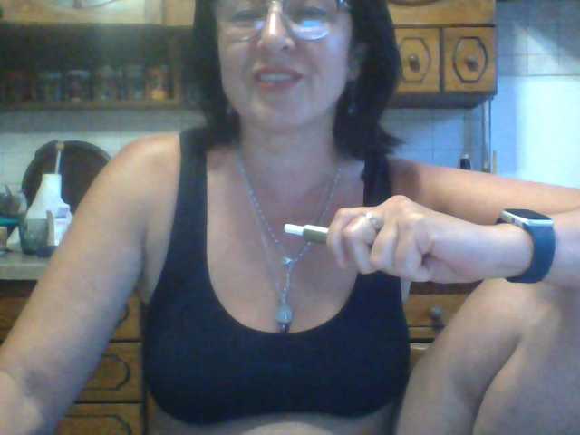 Fiona7 live cam on BongaCams