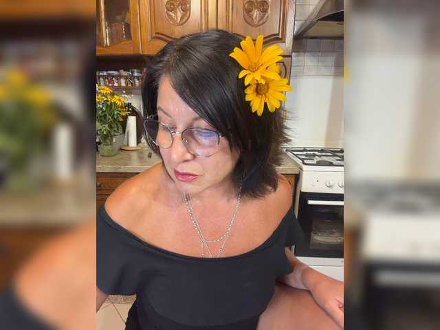 Fiona7 live webcam show
