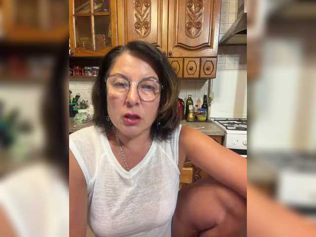 Fiona7 live cam on BongaCams