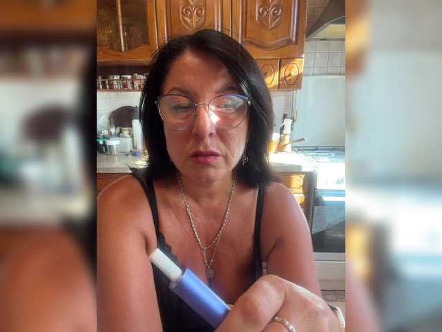 Fiona7 live cam on BongaCams