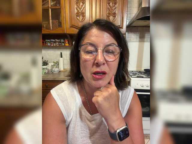 Fiona7 live cam on BongaCams