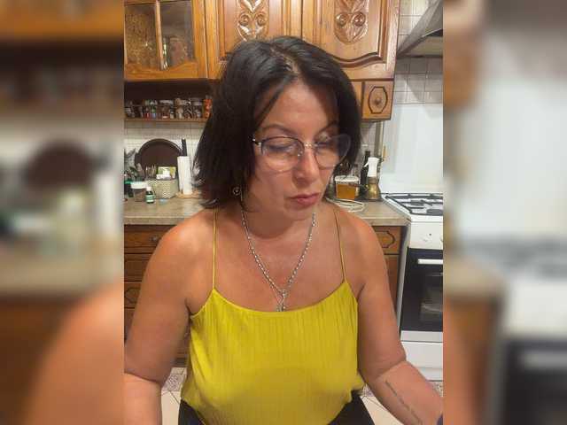 Fiona7 live cam on BongaCams